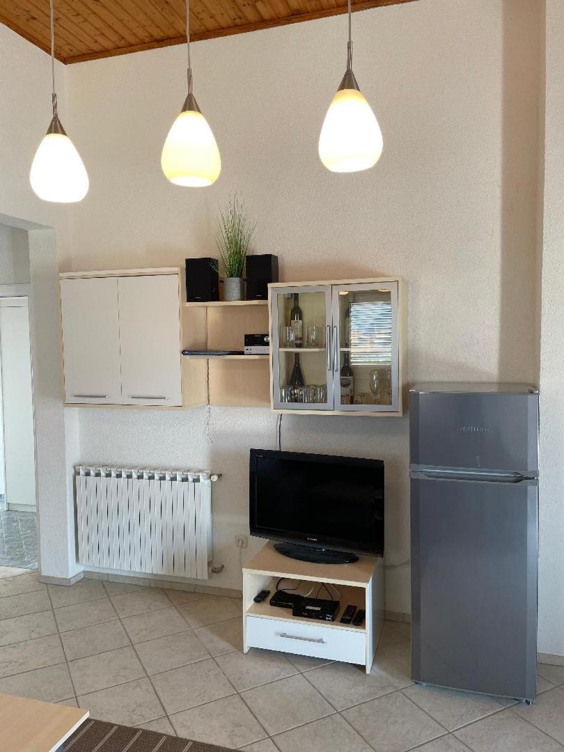 Apartment Gordana Vir Kültér fotó